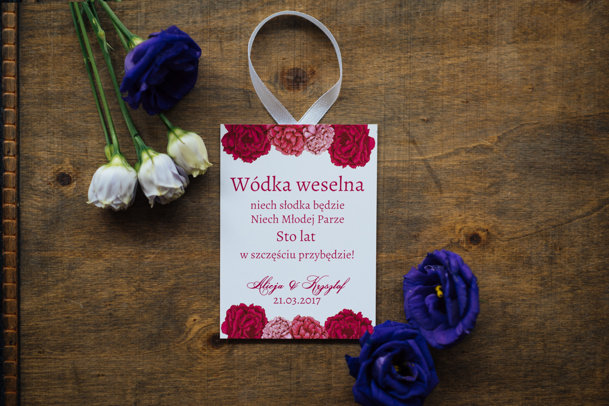 Dodatki ślubne Zawieszka na alkohol do zaproszeń Kwadratowa kartka: Różowe Piwonie
