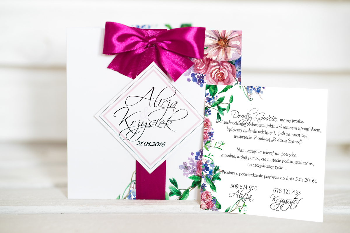 Dodatki ślubne Dodatkowa karteczka do zaproszenia w kwiaty z kokardą